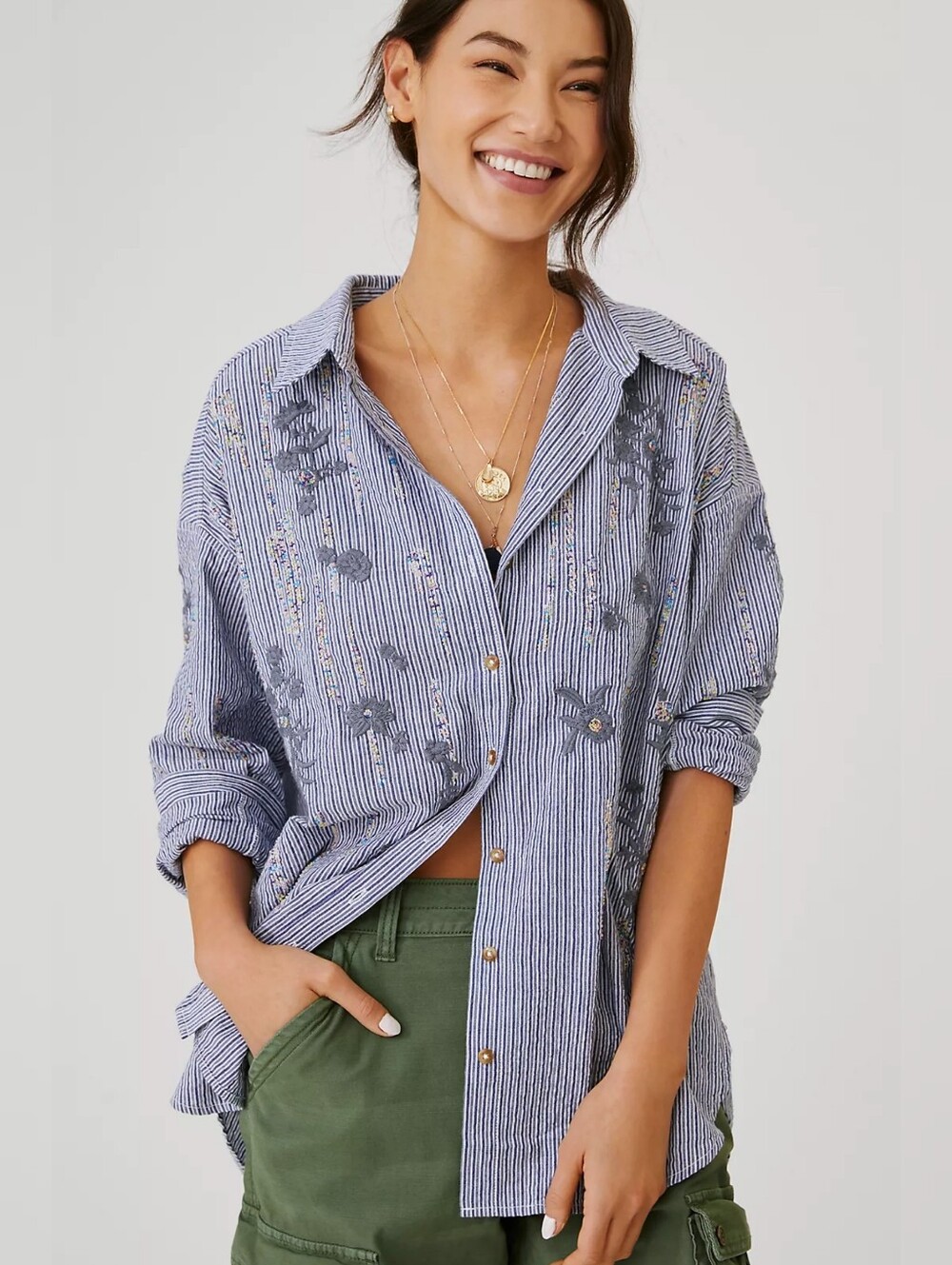 Anthropologie Pilcro Embroidered Buttondown Shirt Size XS Beaded Blue White